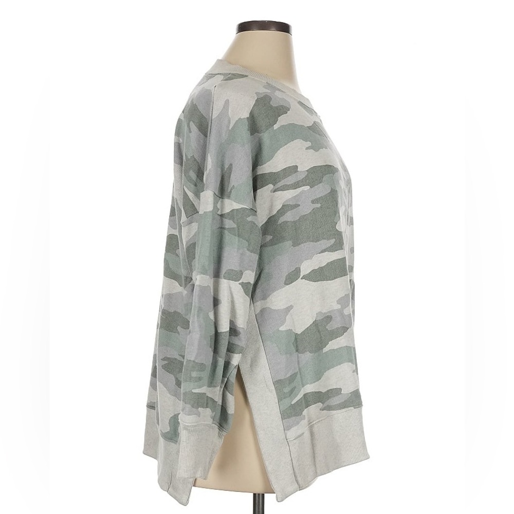 AERIE oversized Camo Print Women's crewneck top - Picture 2 of 6